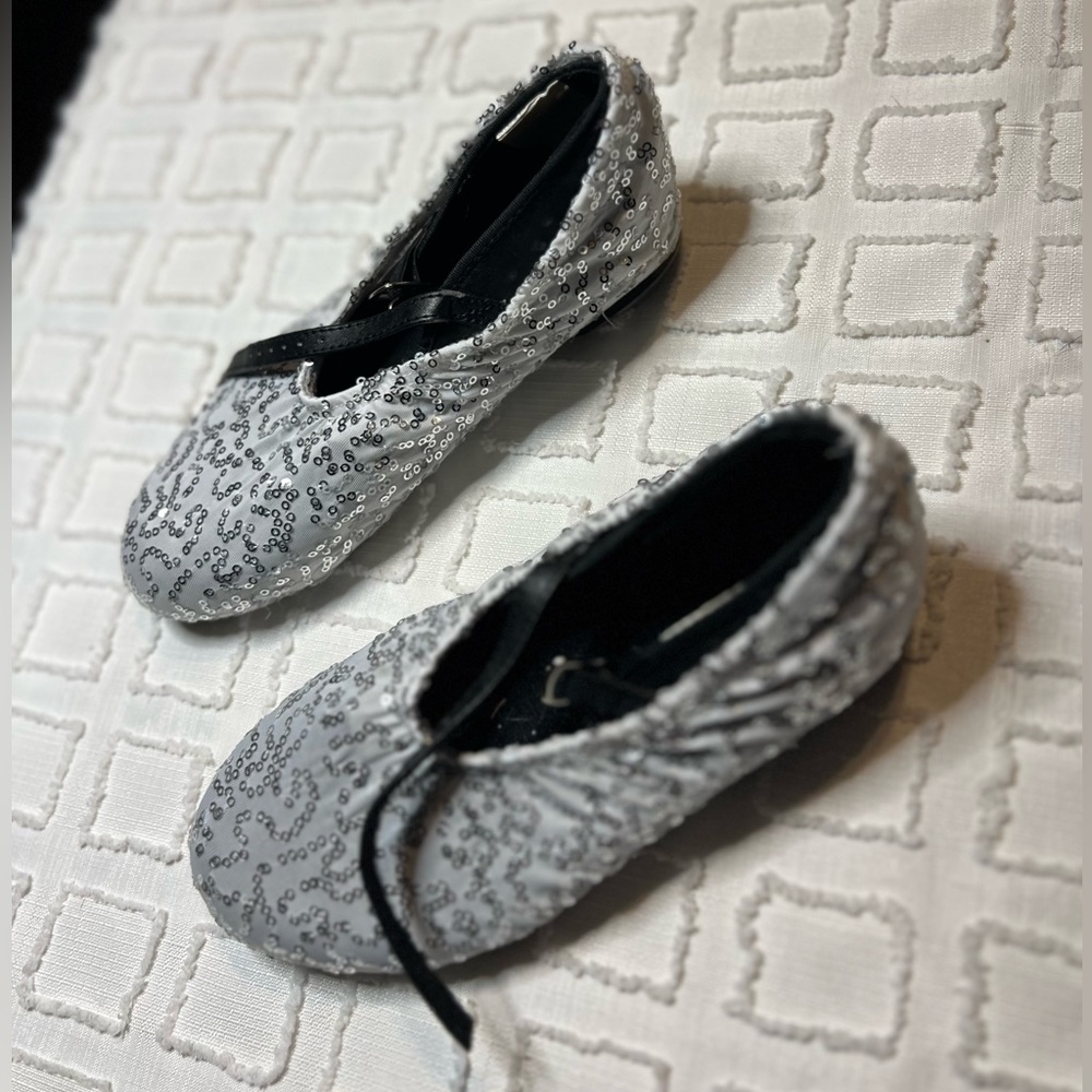 Tap shoes w/Sparkle covers